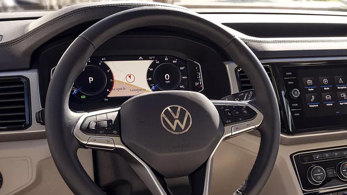 Đồng hồ trung tâm kỹ thuật số Digital Cockpit